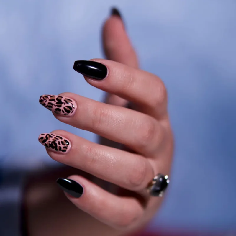 camilas nail 1